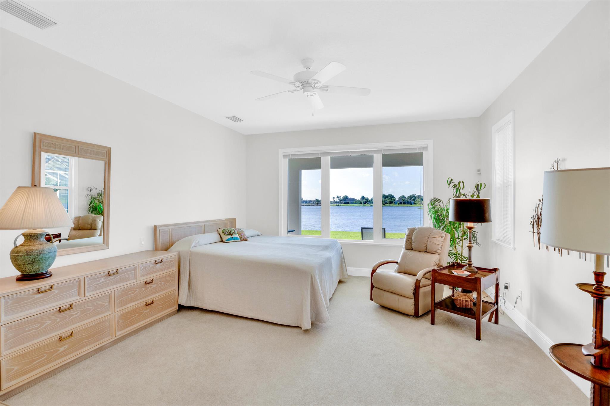 CROSS CREEK LAKE ESTATES - Residential