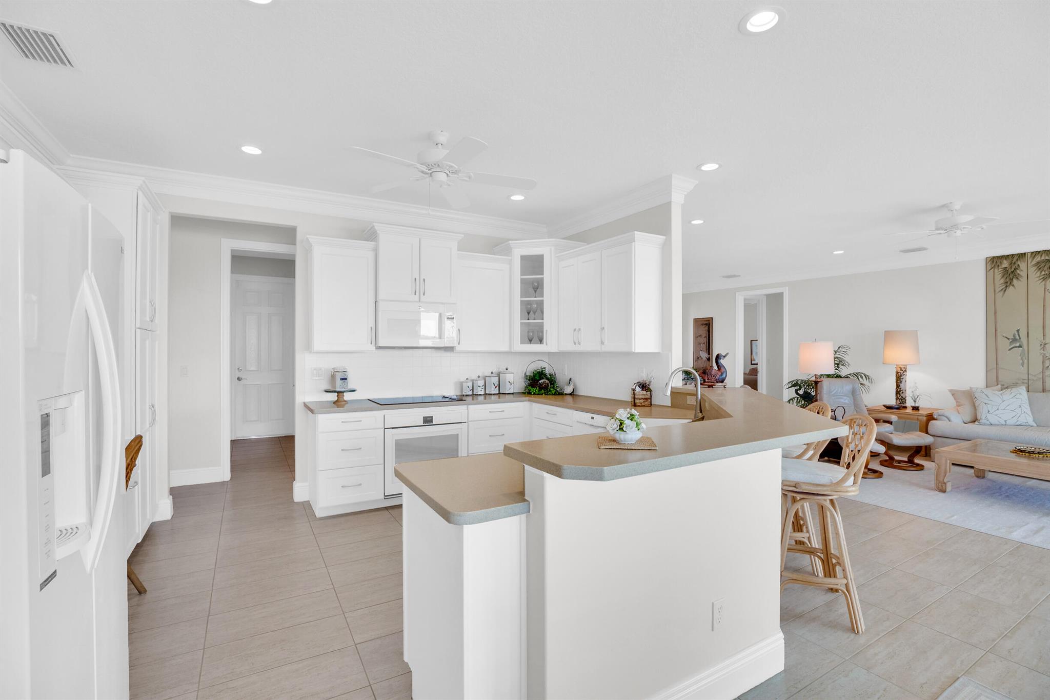 CROSS CREEK LAKE ESTATES - Residential