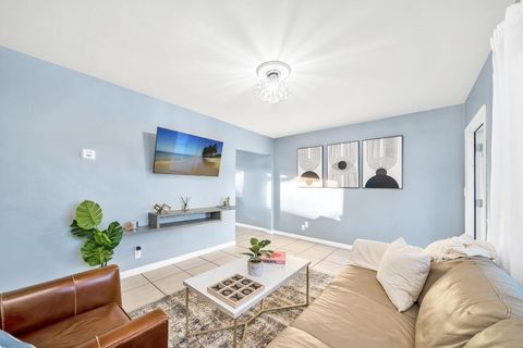 3331 Lake Avenue West Palm Beach FL 33405