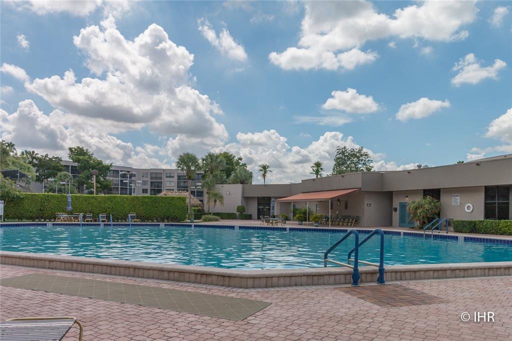 COLONY POINT  3 - Residential
