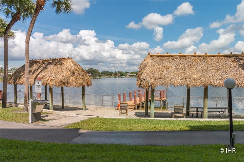 COLONY POINT  3 - Residential