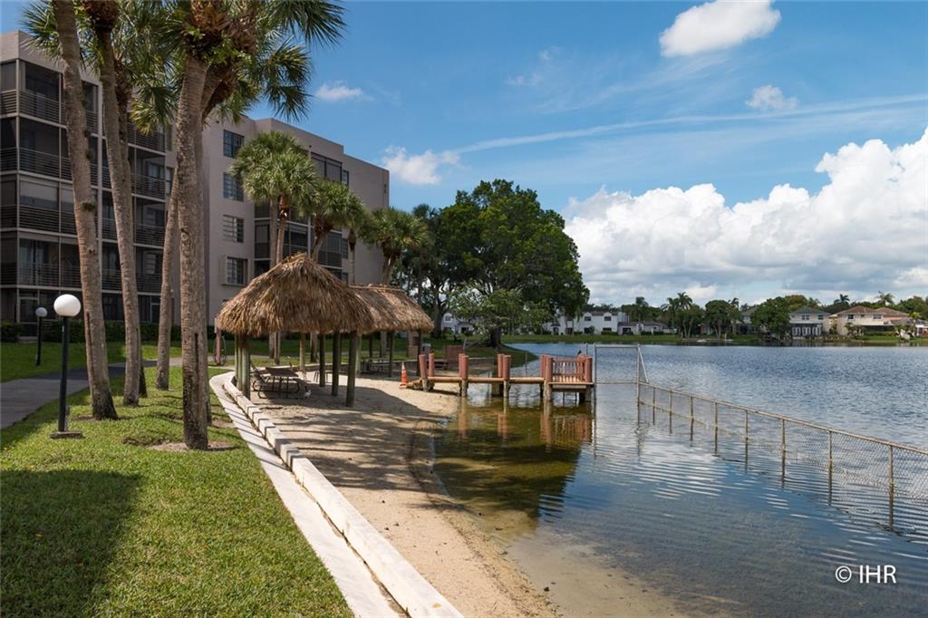 COLONY POINT  3 - Residential