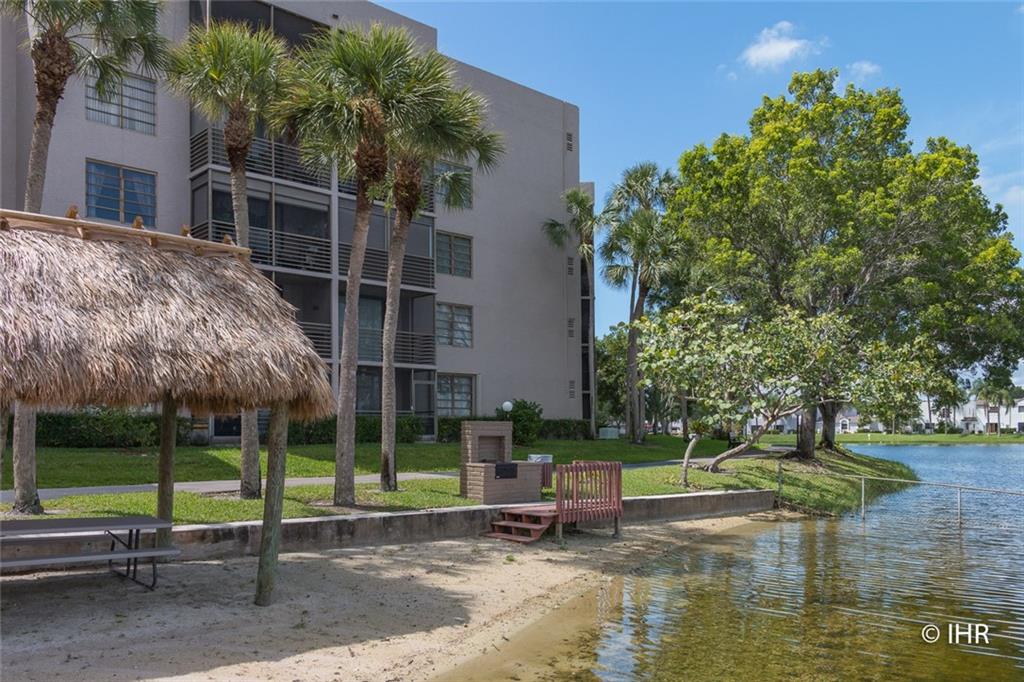 COLONY POINT  3 - Residential