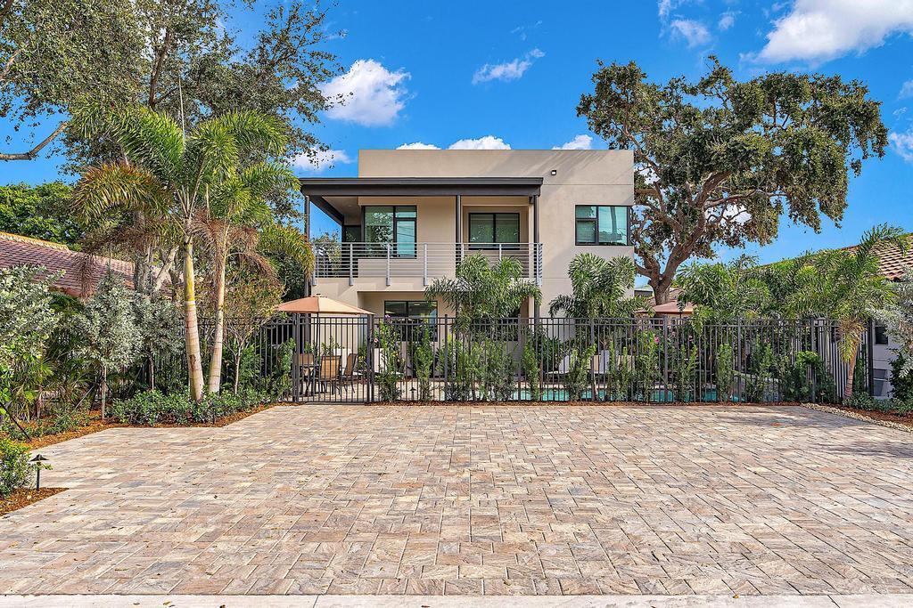 LAKE WORTH TOWN OF - Residential Lease