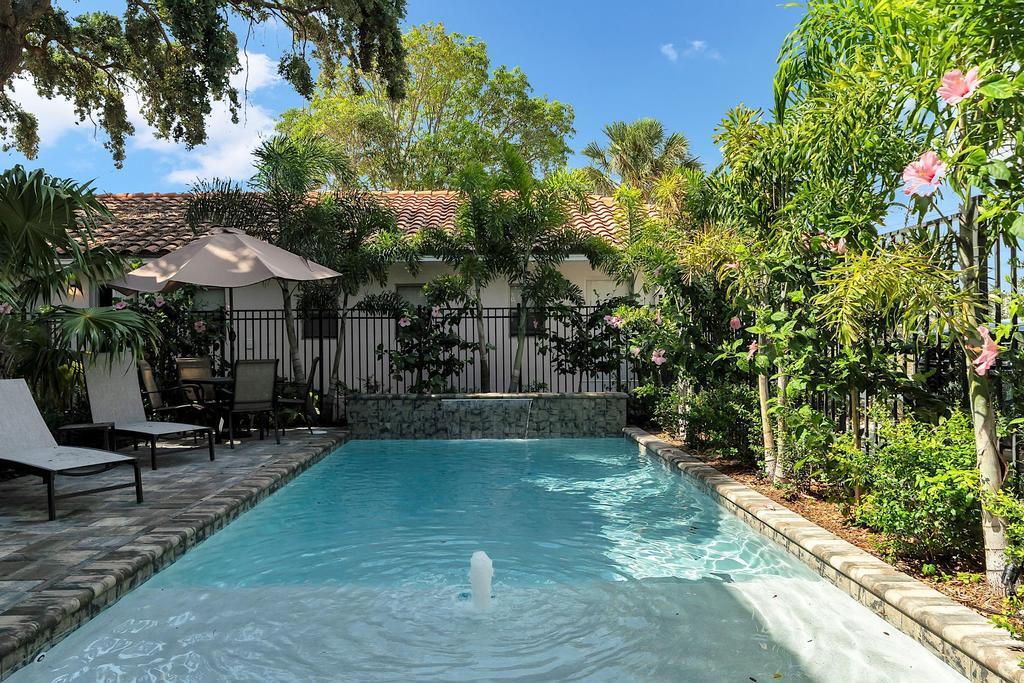 LAKE WORTH TOWN OF - Residential Lease