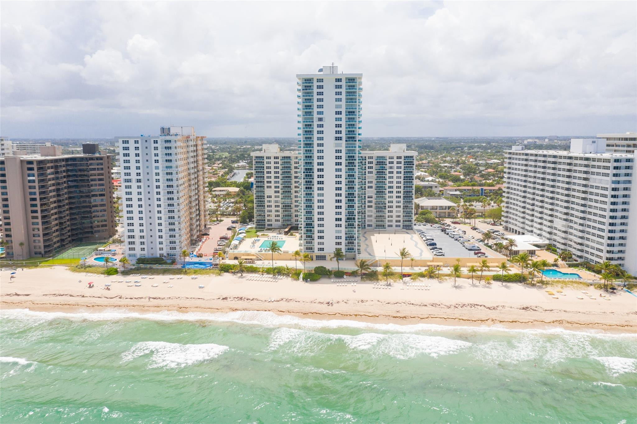 3900 Galt Ocean Drive 712