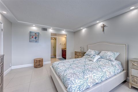 Tiny photo for 3900 Galt Ocean Drive #712, Fort Lauderdale, FL 33308 (MLS # B26051860)