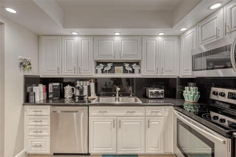 Tiny photo for 3900 Galt Ocean Drive #712, Fort Lauderdale, FL 33308 (MLS # B26051860)
