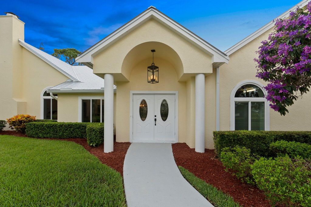 Photo of 5458 SW Anhinga Avenue, Palm City, FL 34990 (MLS # R10916804)