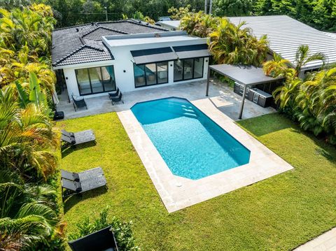 7610 Bayside Lane Miami Beach FL 33141