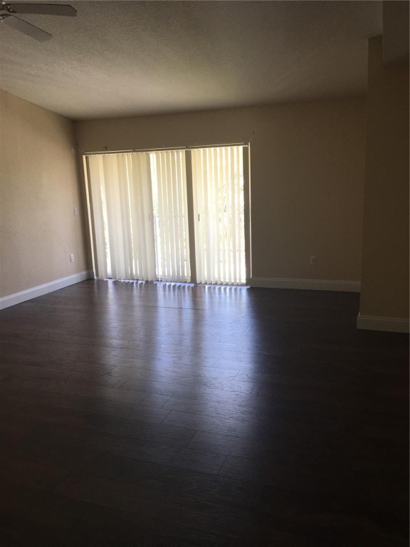 Paradise Cove Twnhms Cond - Residential