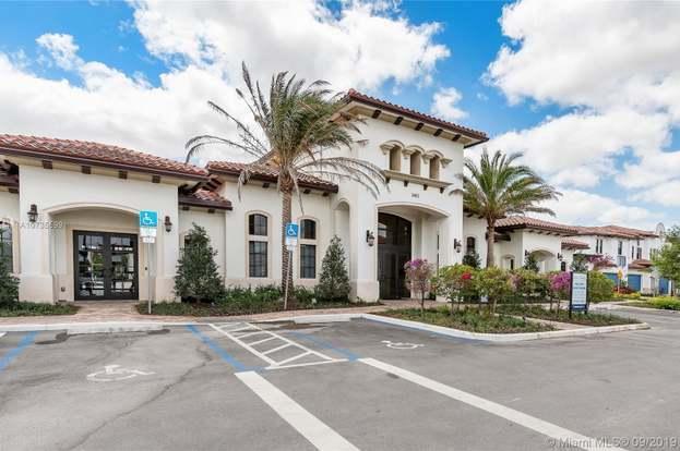 Photo of 6768 10TH Avenue N #115, Lake Worth, FL 33467 (MLS # B26078094)
