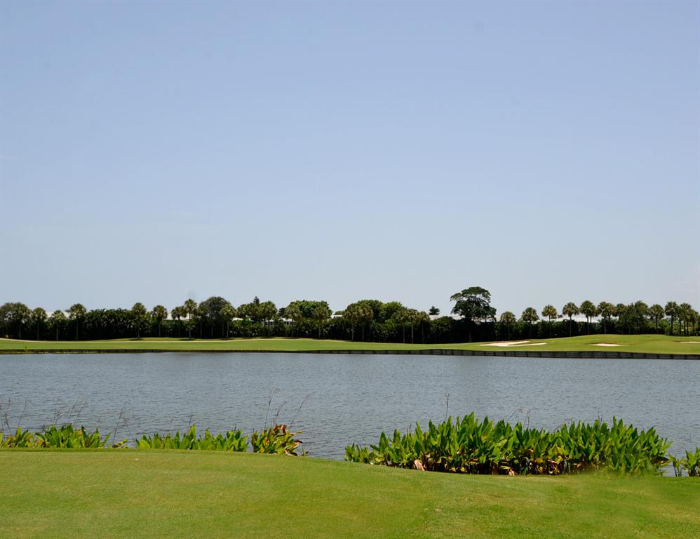 STRATFORD AT HUNTERS RUN CONDO - Residential