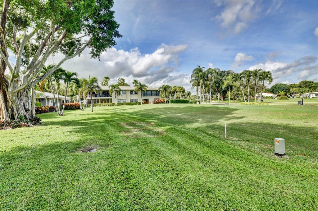 STRATFORD AT HUNTERS RUN CONDO - Residential