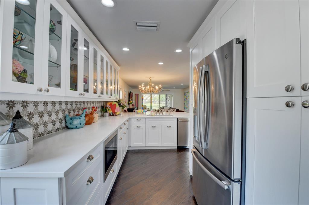 STRATFORD AT HUNTERS RUN CONDO - Residential