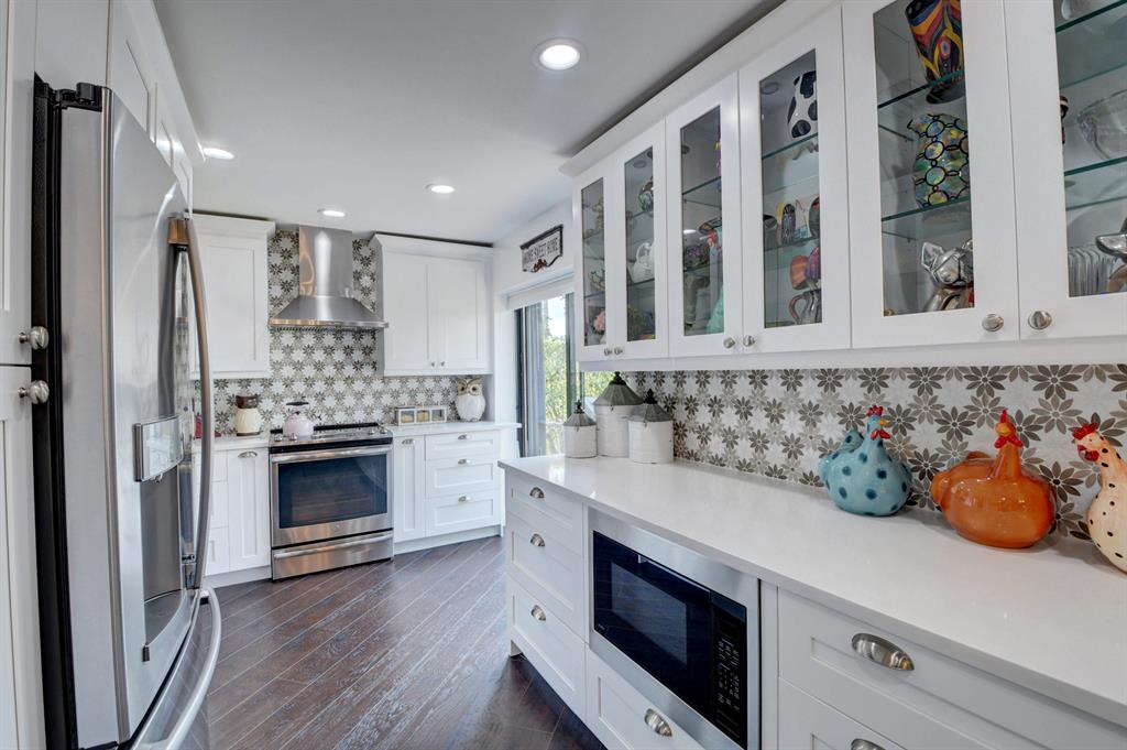 STRATFORD AT HUNTERS RUN CONDO - Residential