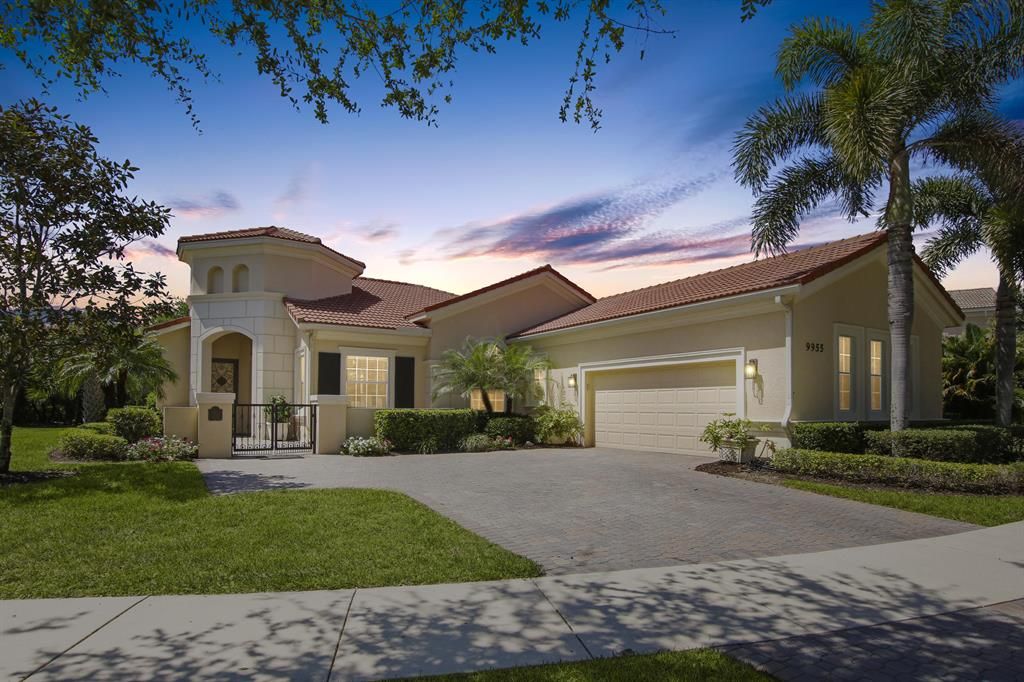 Photo of 9955 SW Nuova Way, Port Saint Lucie, FL 34986 (MLS # R10701144)