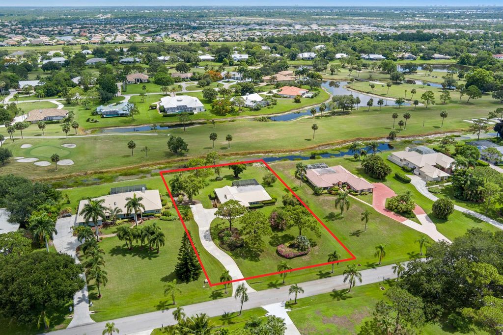 Photo of 4575 SW Bimini Circle S, Palm City, FL 34990 (MLS # R11095262)