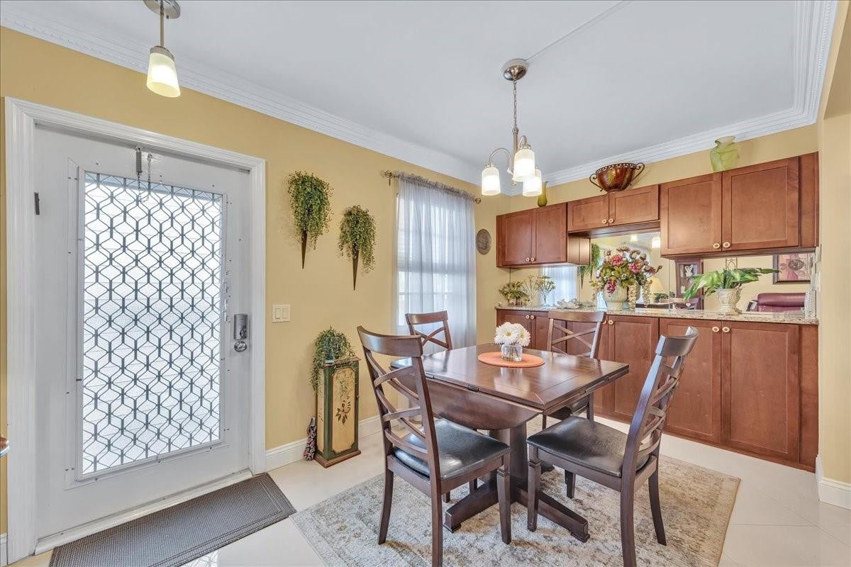 2047 WOLVERTON C