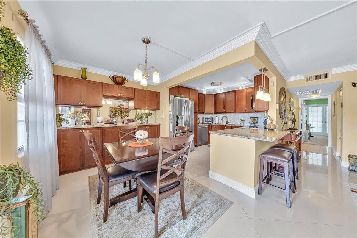 2047 WOLVERTON C