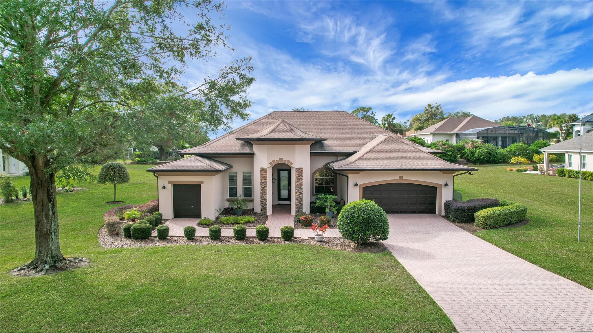 39121 Treeline Dr