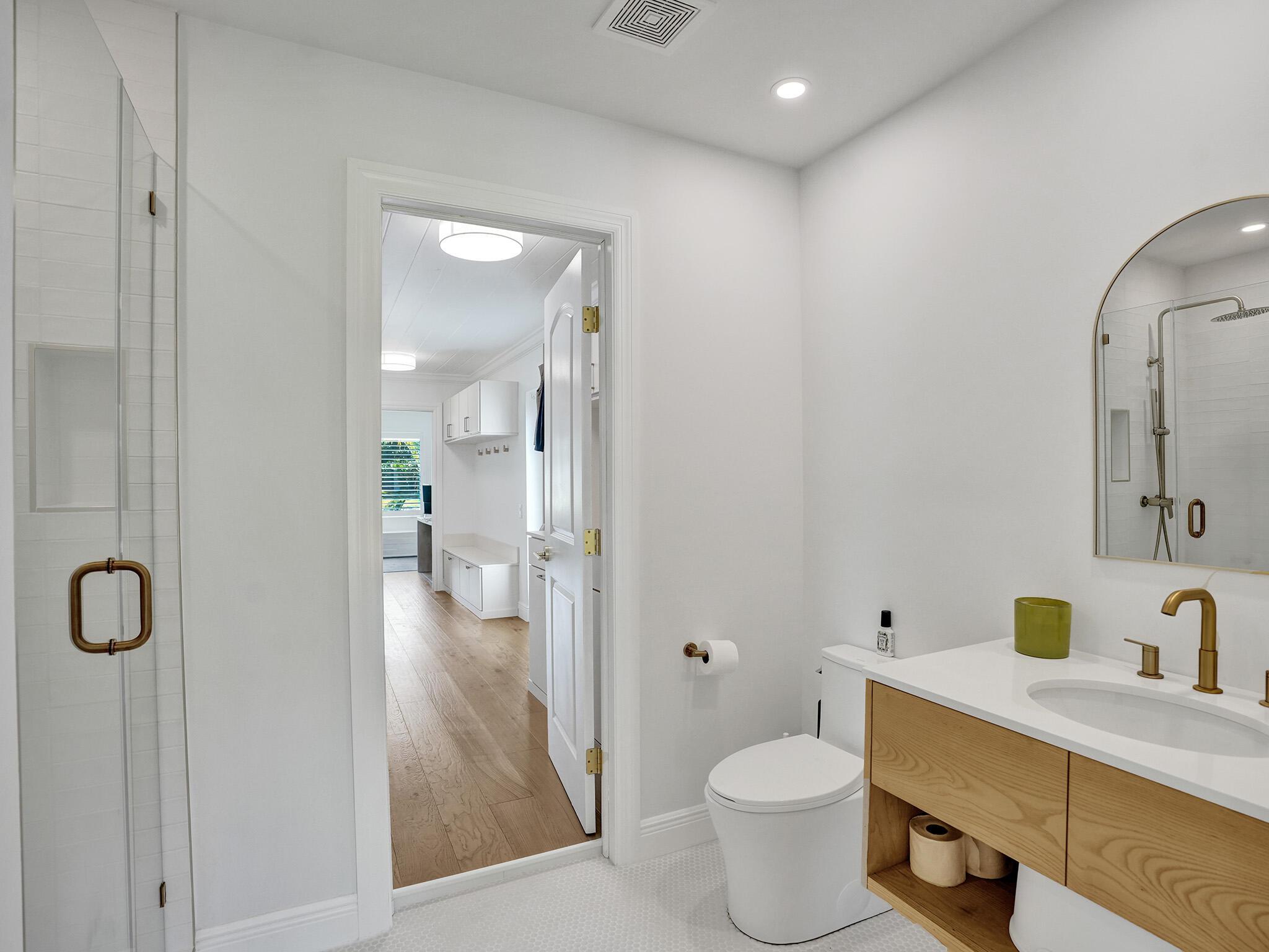 S/D OF 8-46-43 - Residential