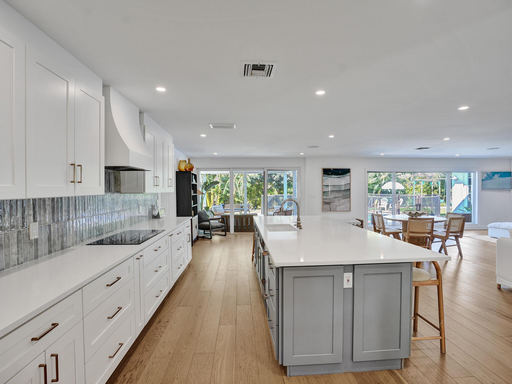 S/D OF 8-46-43 - Residential