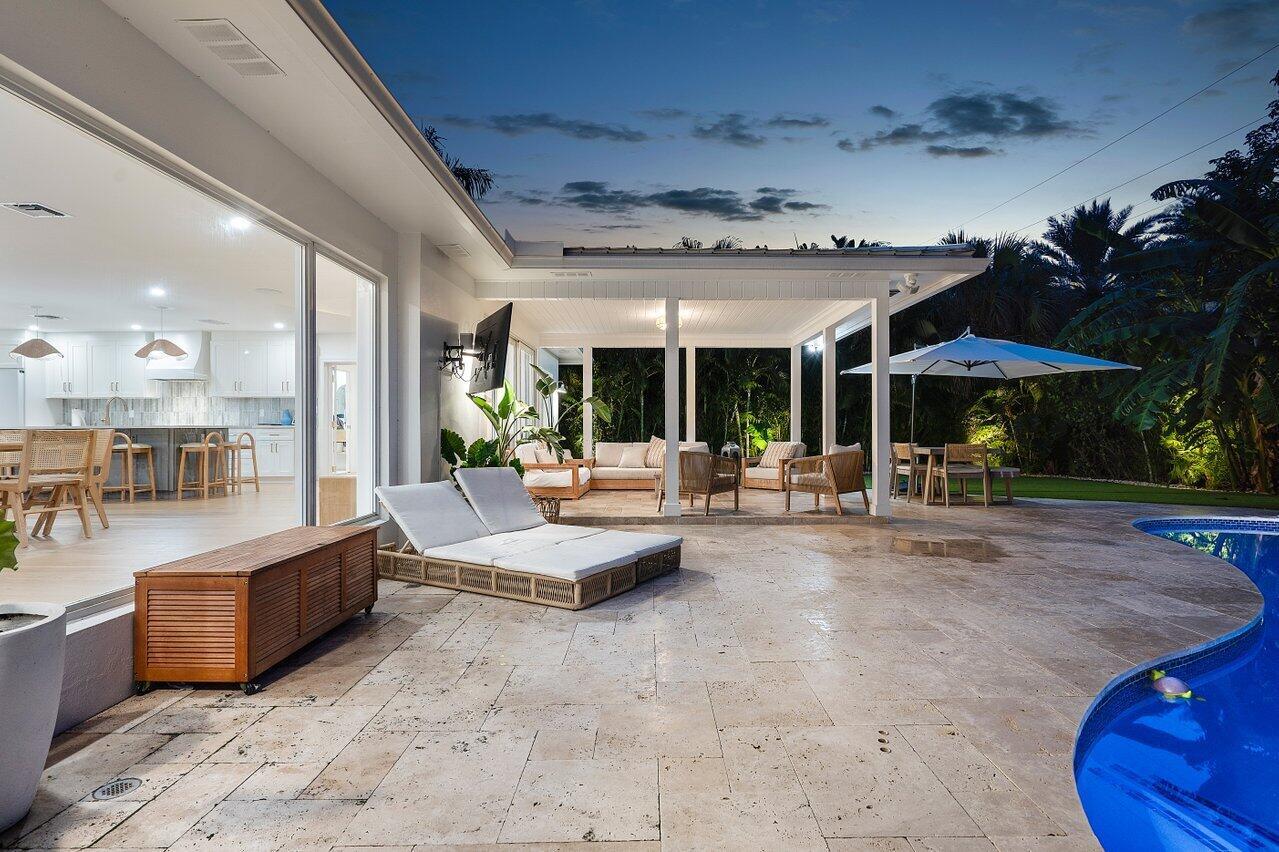 S/D OF 8-46-43 - Residential