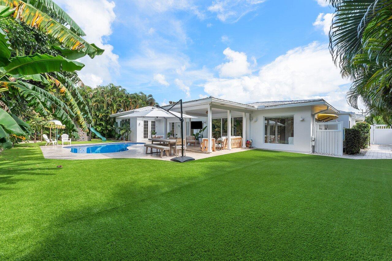 S/D OF 8-46-43 - Residential