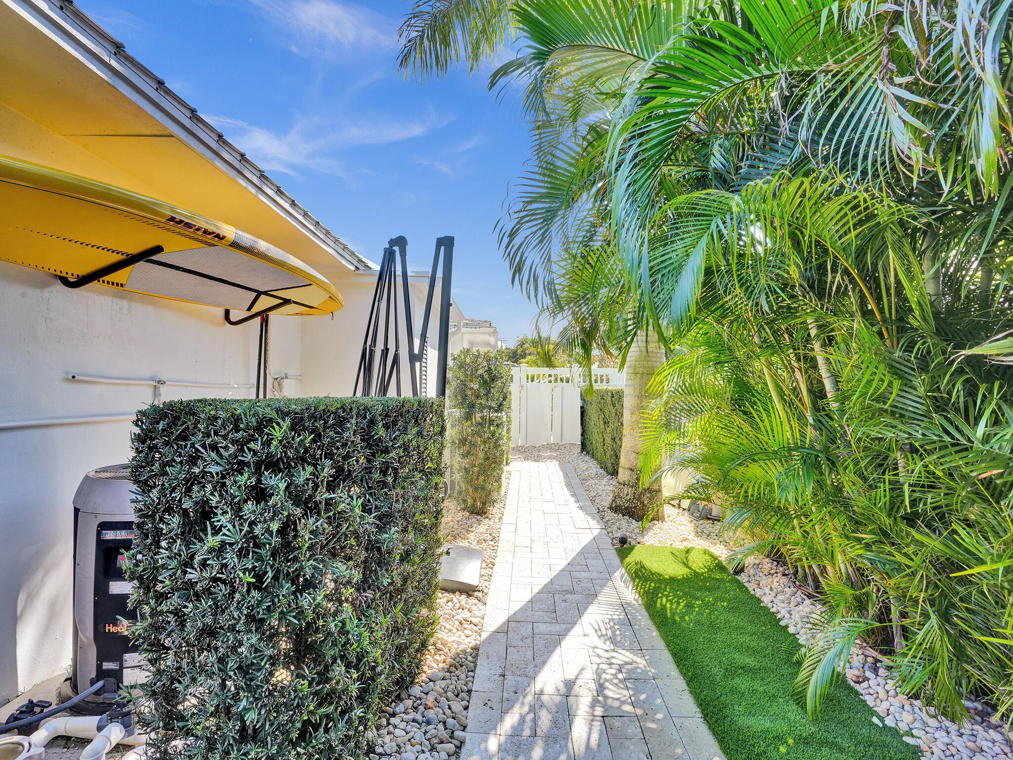 S/D OF 8-46-43 - Residential