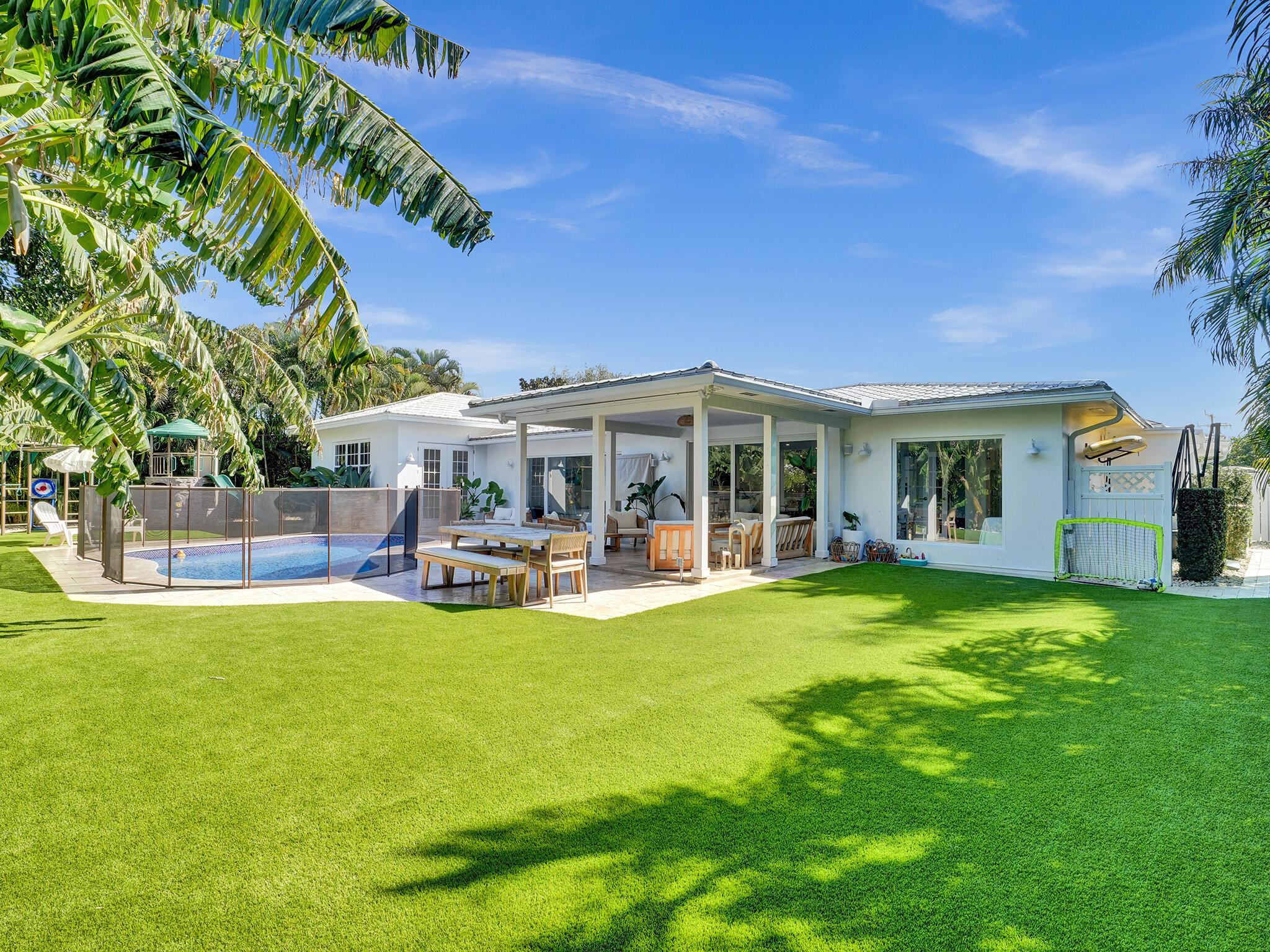 S/D OF 8-46-43 - Residential