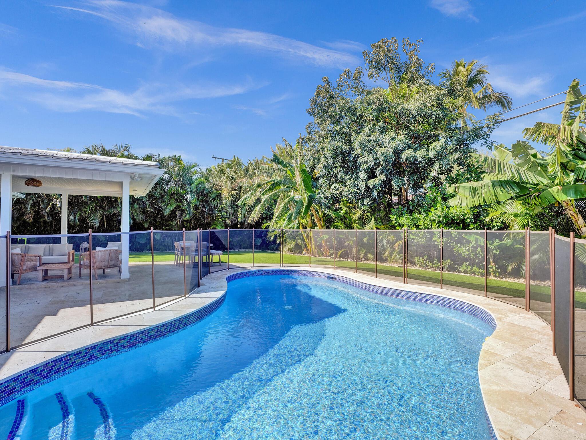 S/D OF 8-46-43 - Residential