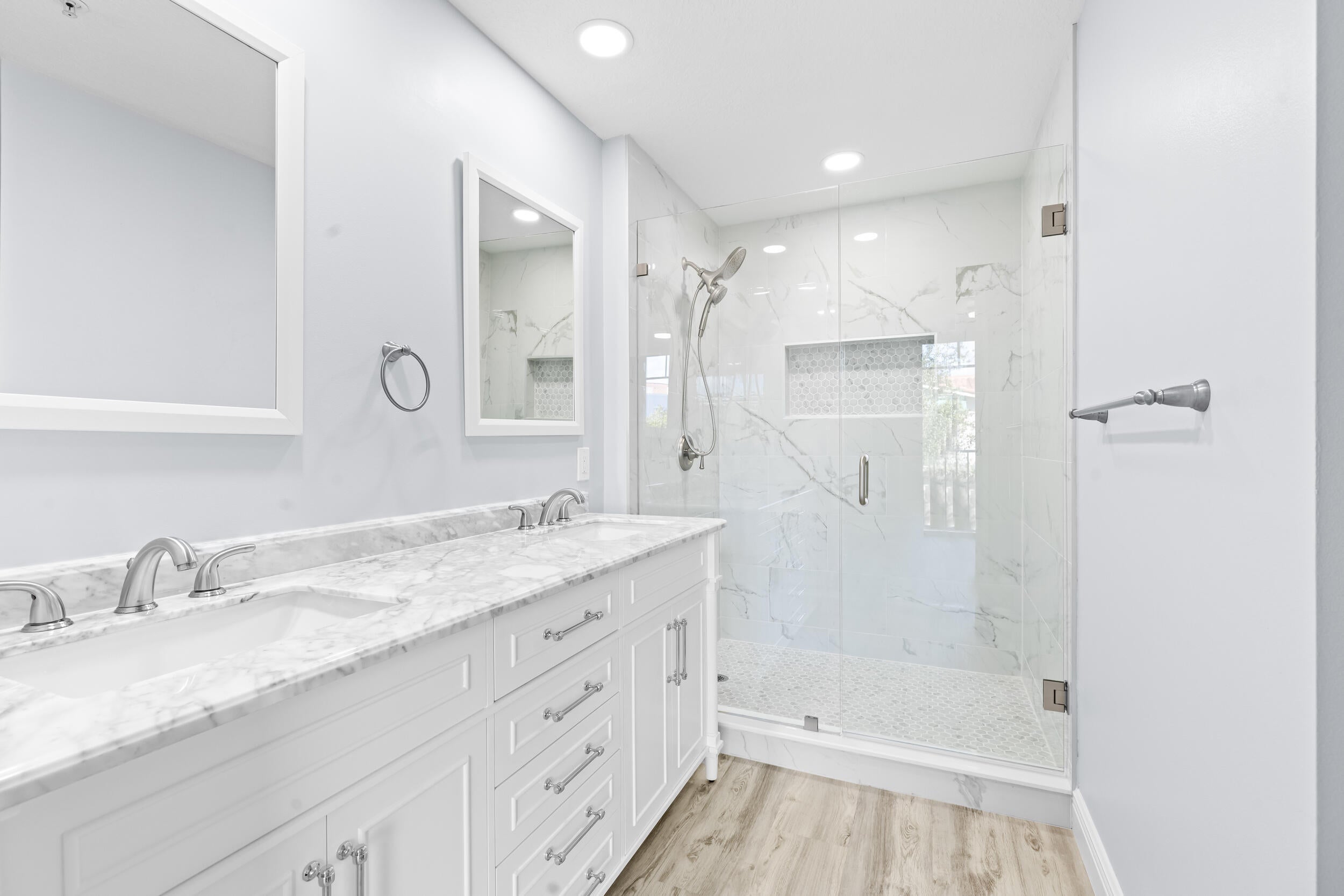 4903 CHANCELLOR Drive 23