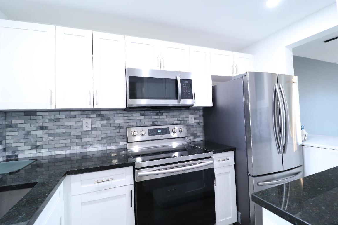 SUNRISE LAKES 63 CONDO - Residential