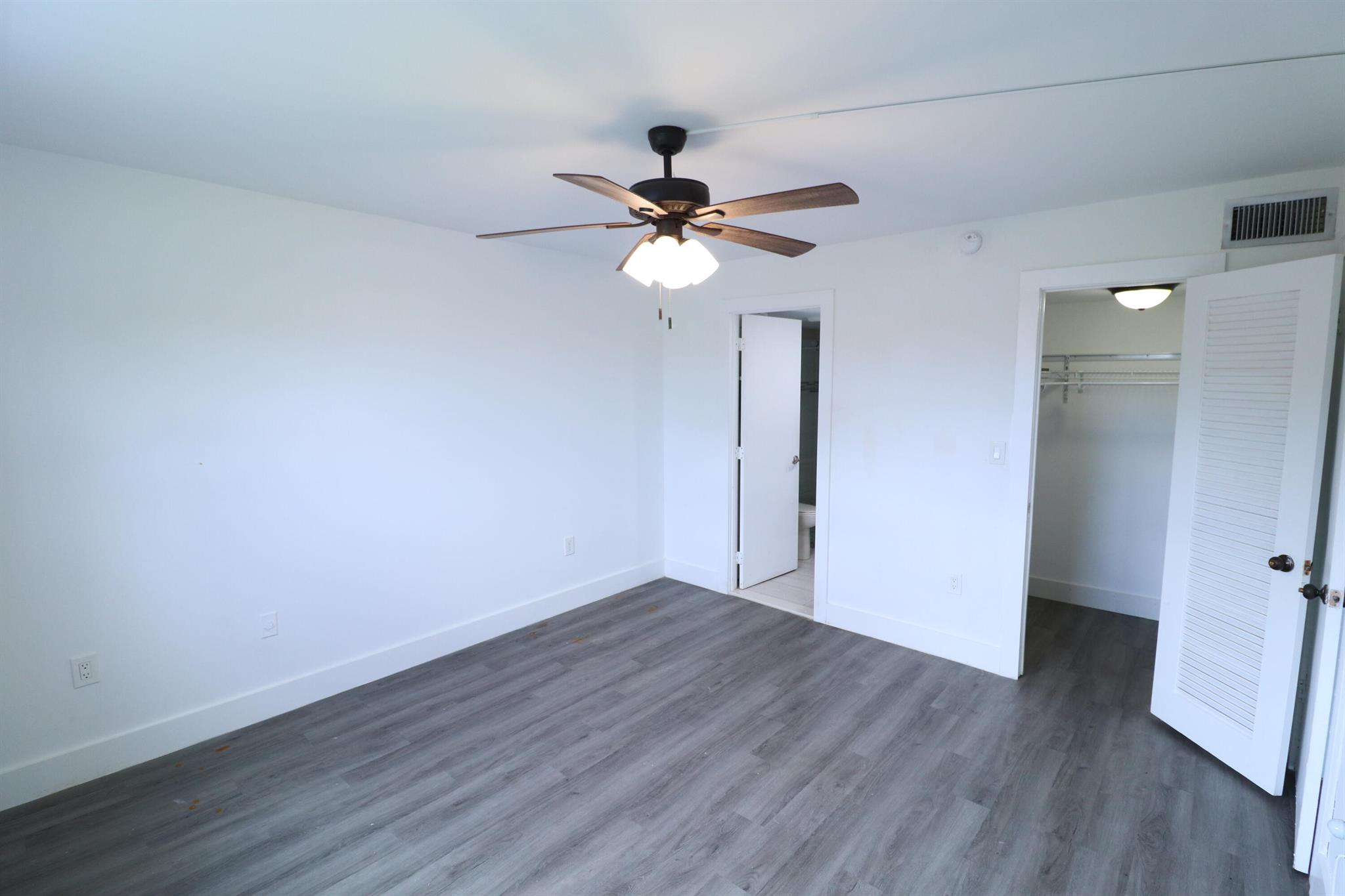 SUNRISE LAKES 63 CONDO - Residential