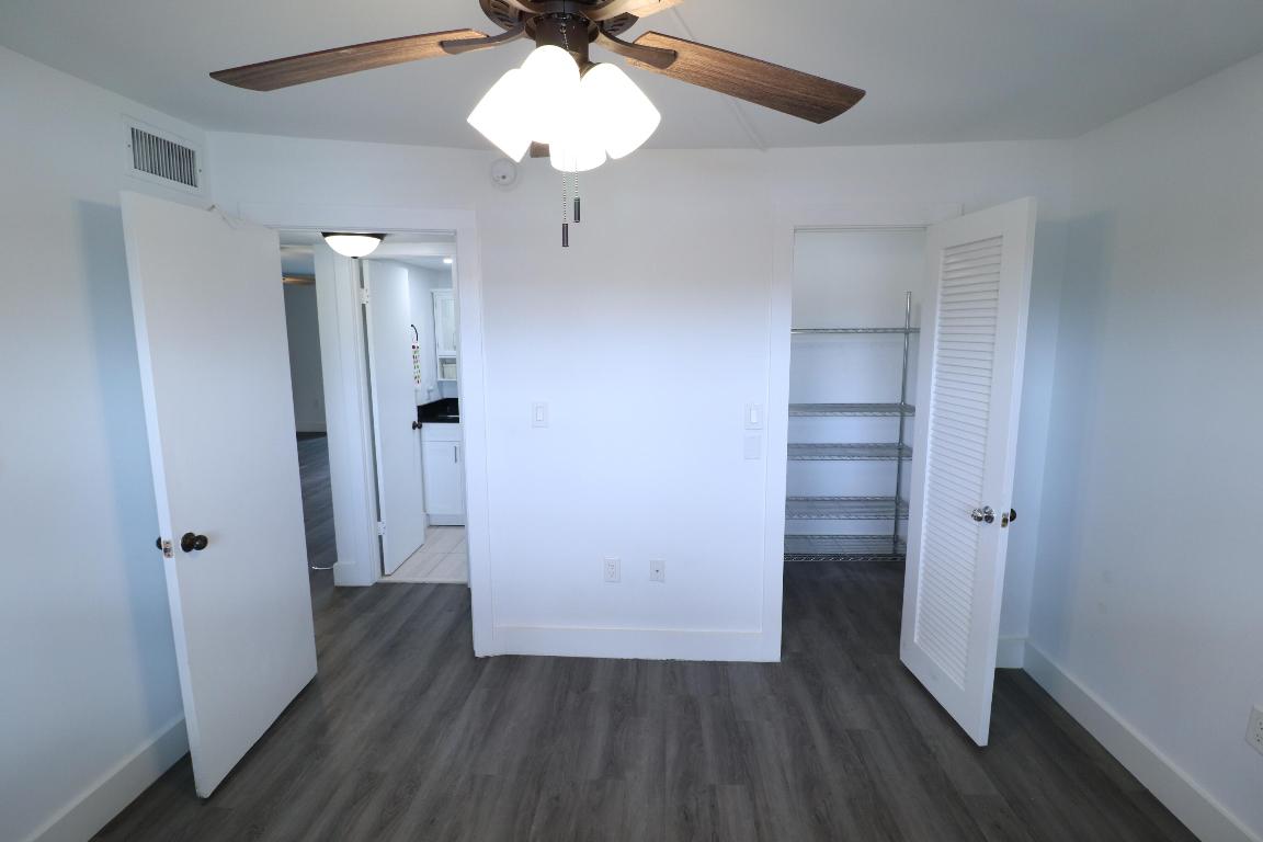 SUNRISE LAKES 63 CONDO - Residential