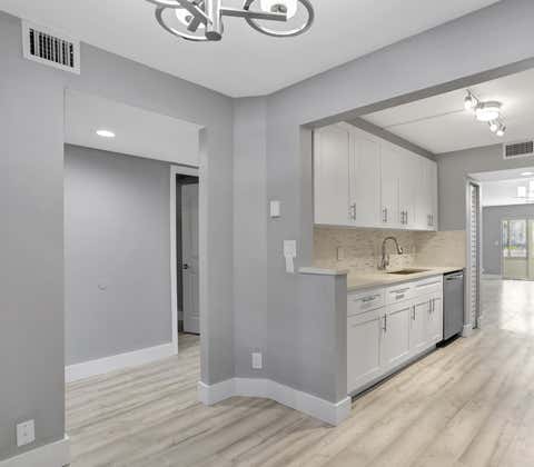 Tiny photo for 1704 Andros Isle #E-1, Coconut Creek, FL 33066 (MLS # B26025272)