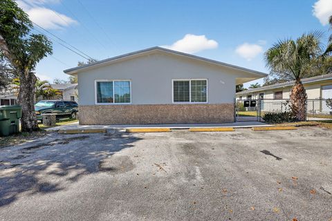 708 SW 7th Avenue Hallandale Beach FL 33009