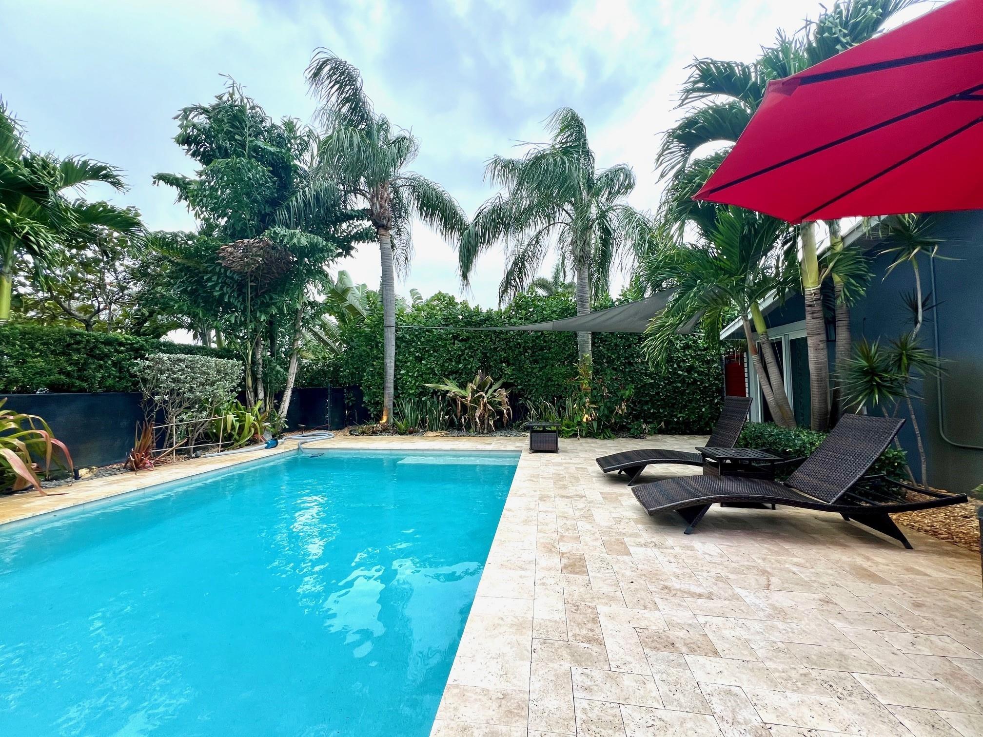 Tropical Manors 33-31 B - Residential