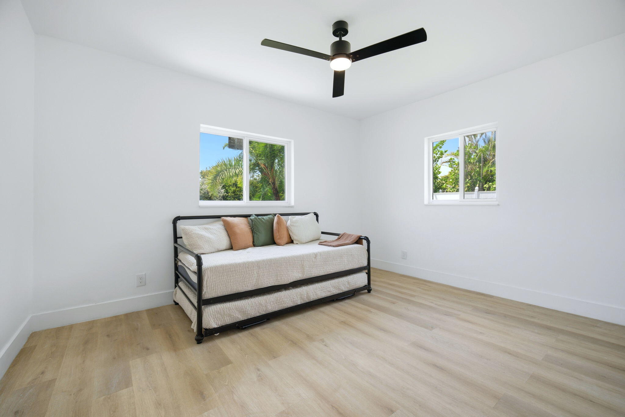 PLEASANT RIDGE SEC ONE - Residential