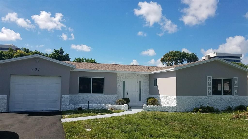 Photo of 201 Lainhart Court, West Palm Beach, FL 33409 (MLS # R10753295)