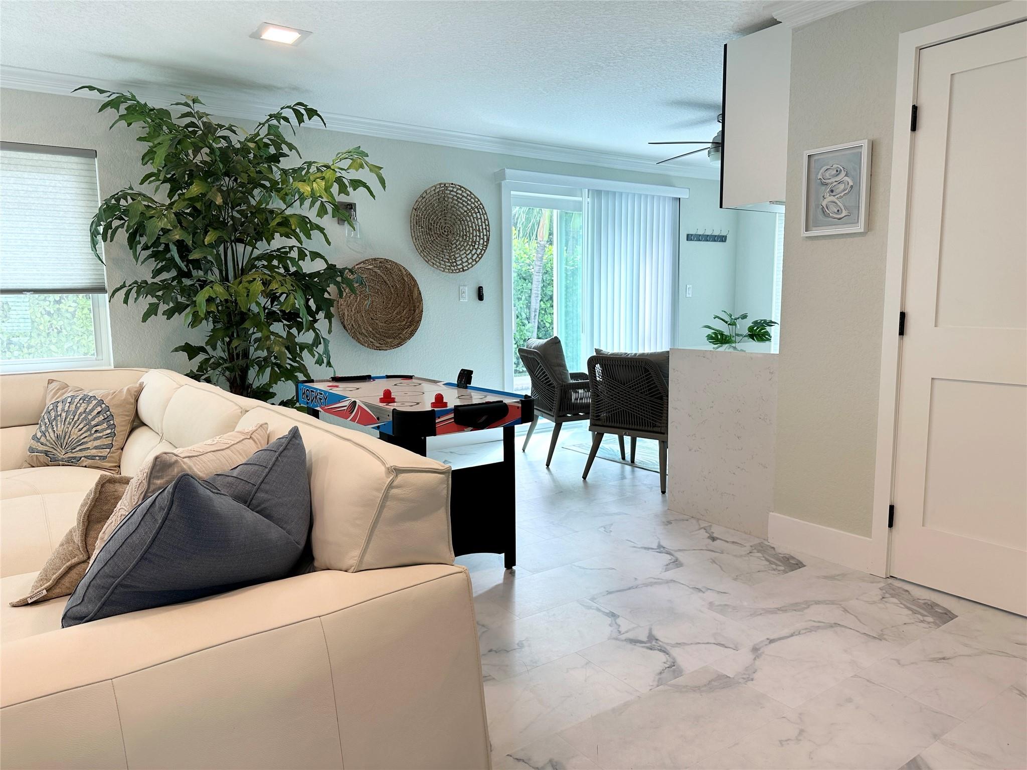 Bel-Air Isle 40-43 B - Residential Lease