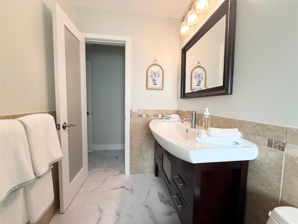 Bel-Air Isle 40-43 B - Residential Lease