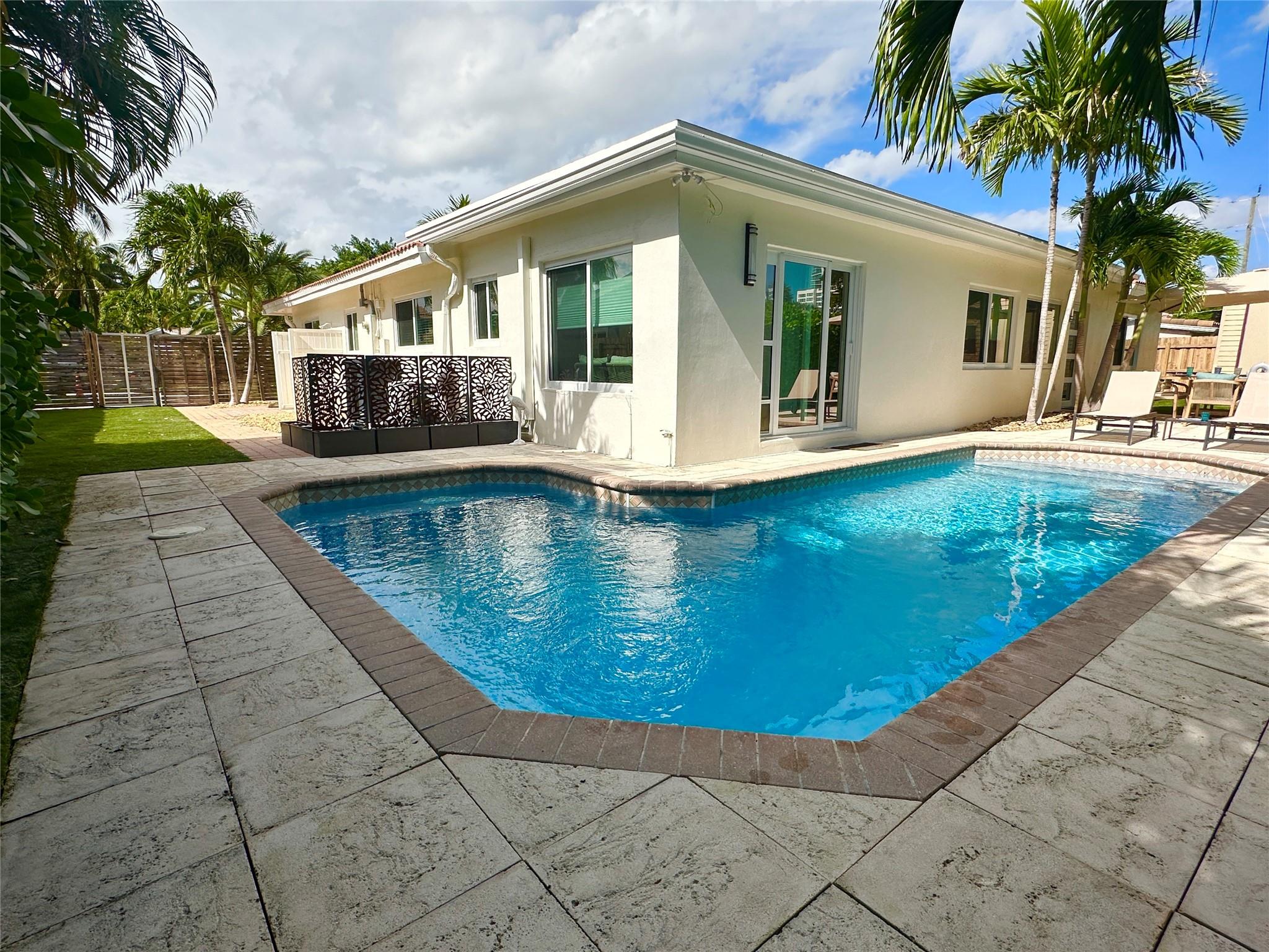 Bel-Air Isle 40-43 B - Residential Lease