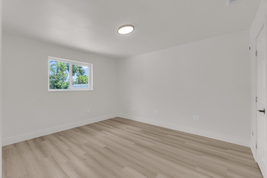 SUNRISE GOLF VILLAGE - Residential