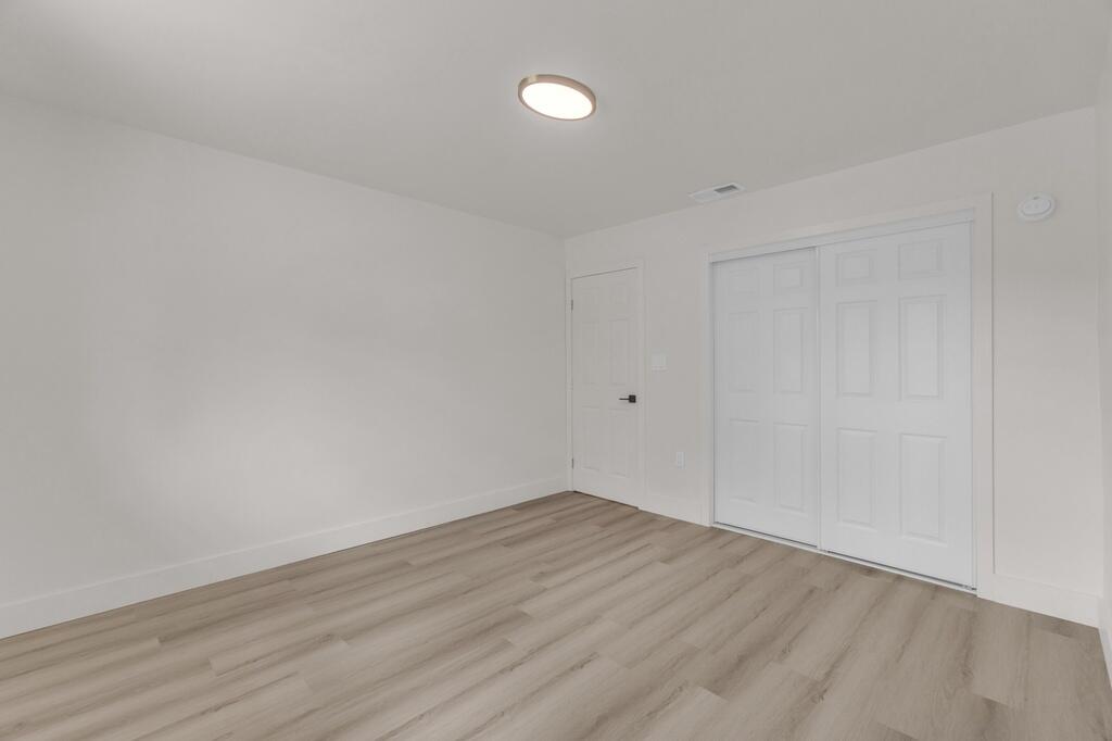 SUNRISE GOLF VILLAGE - Residential