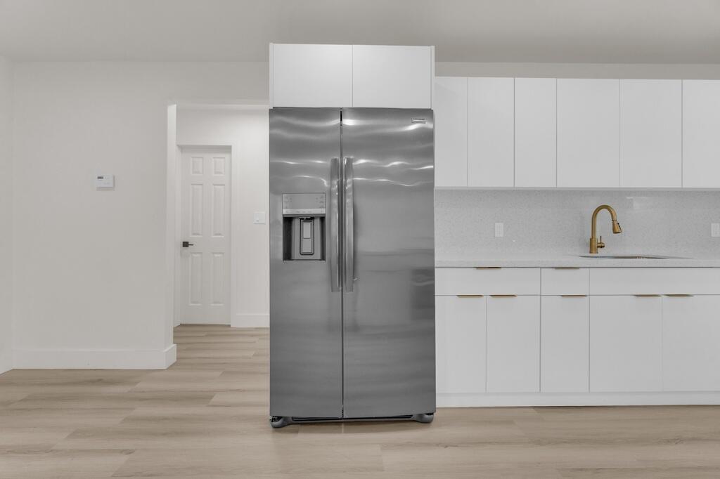 SUNRISE GOLF VILLAGE - Residential