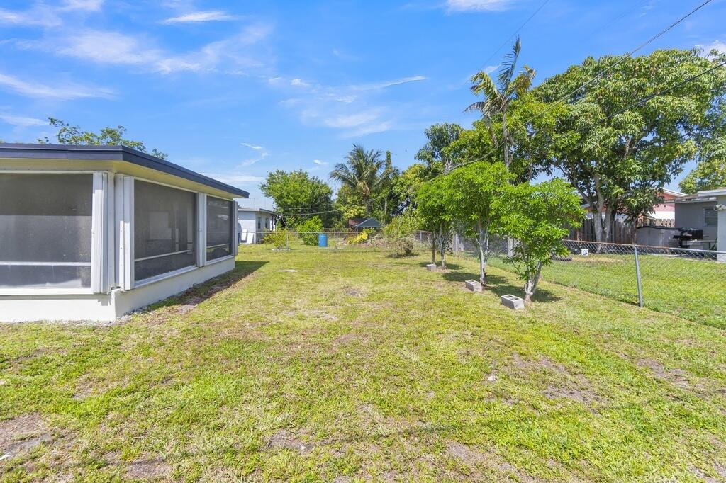 SUNRISE GOLF VILLAGE - Residential