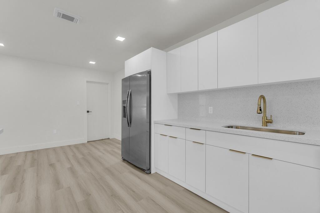 SUNRISE GOLF VILLAGE - Residential