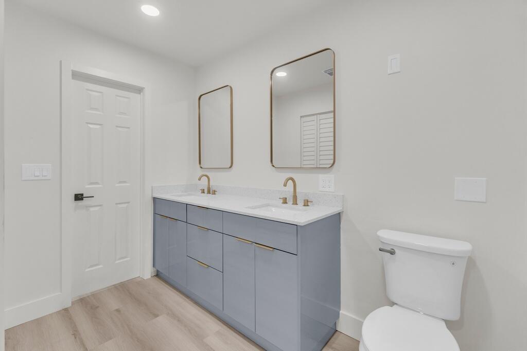 SUNRISE GOLF VILLAGE - Residential